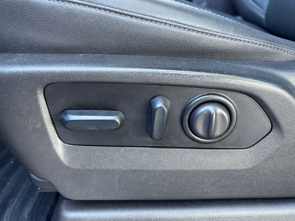 2023 Chevrolet Silverado 2500HD LTZ - Photo 25