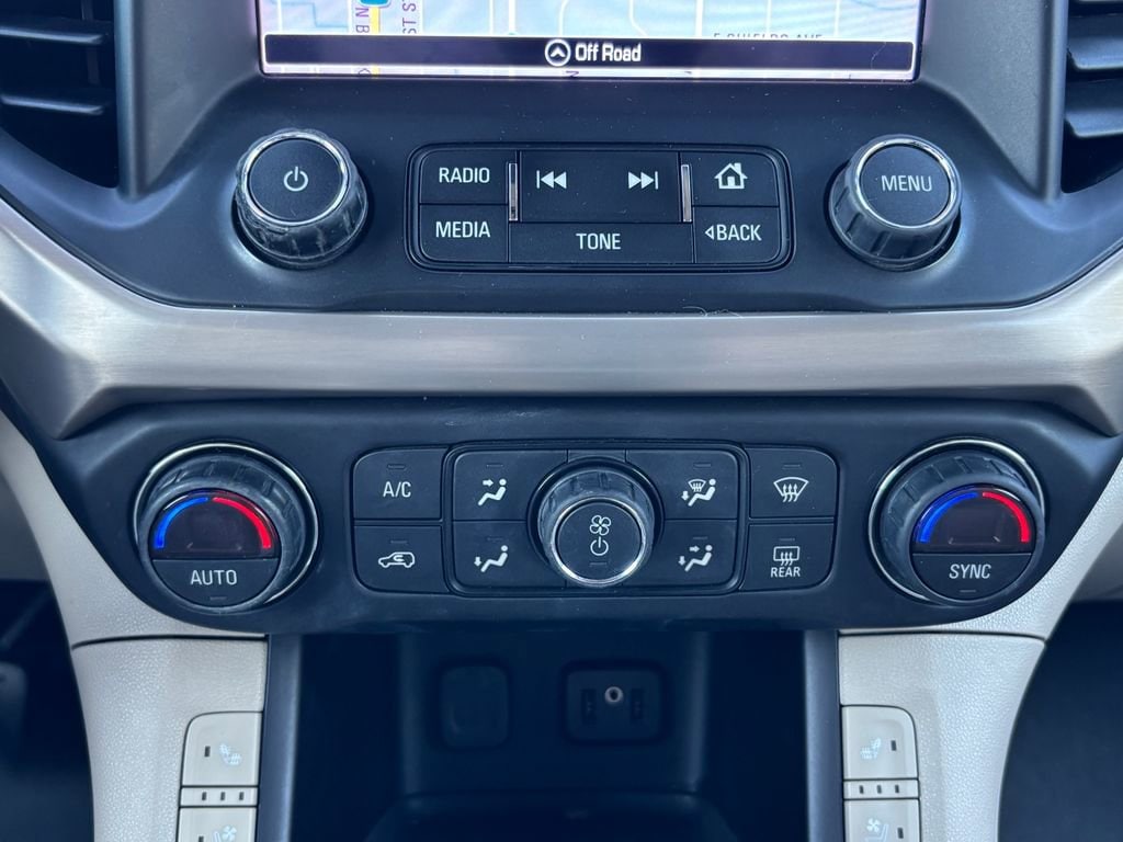 2019 GMC Acadia Denali - Photo 15