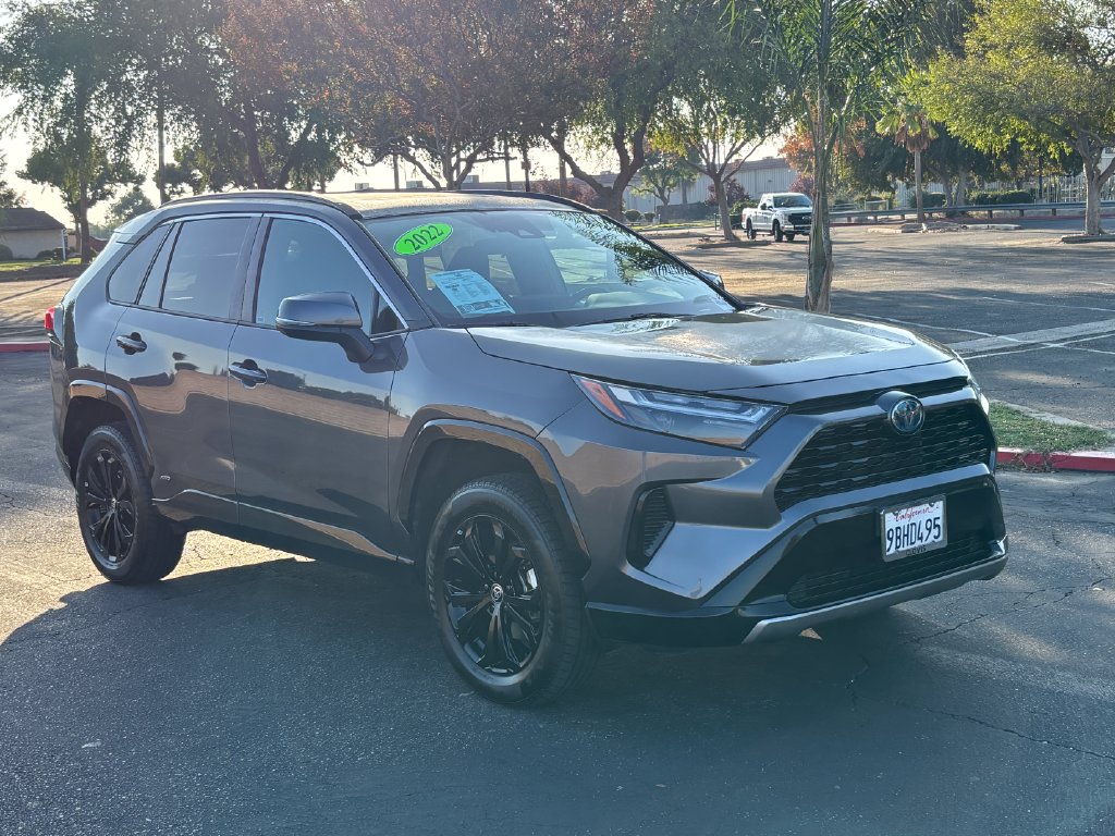 Used 2022 Toyota RAV4 Hybrid SE SUV