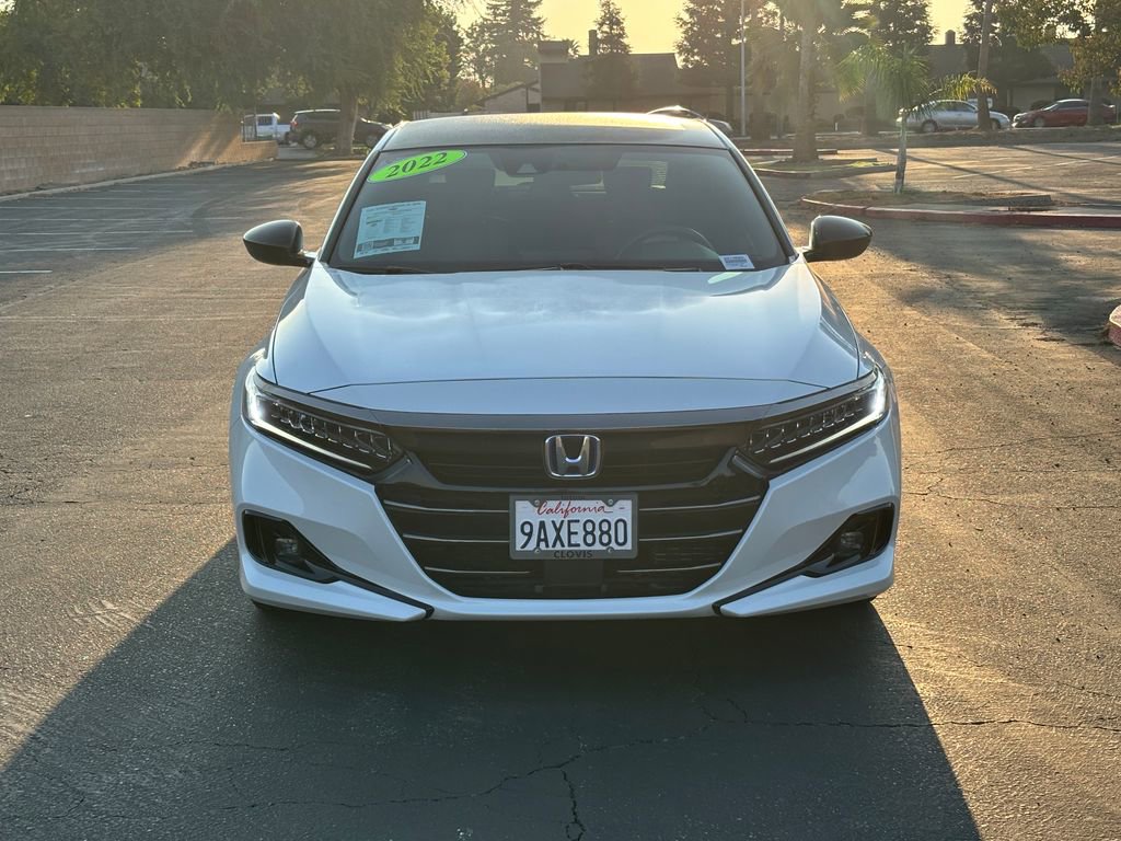2022 Honda Accord Hybrid Sport photo 2