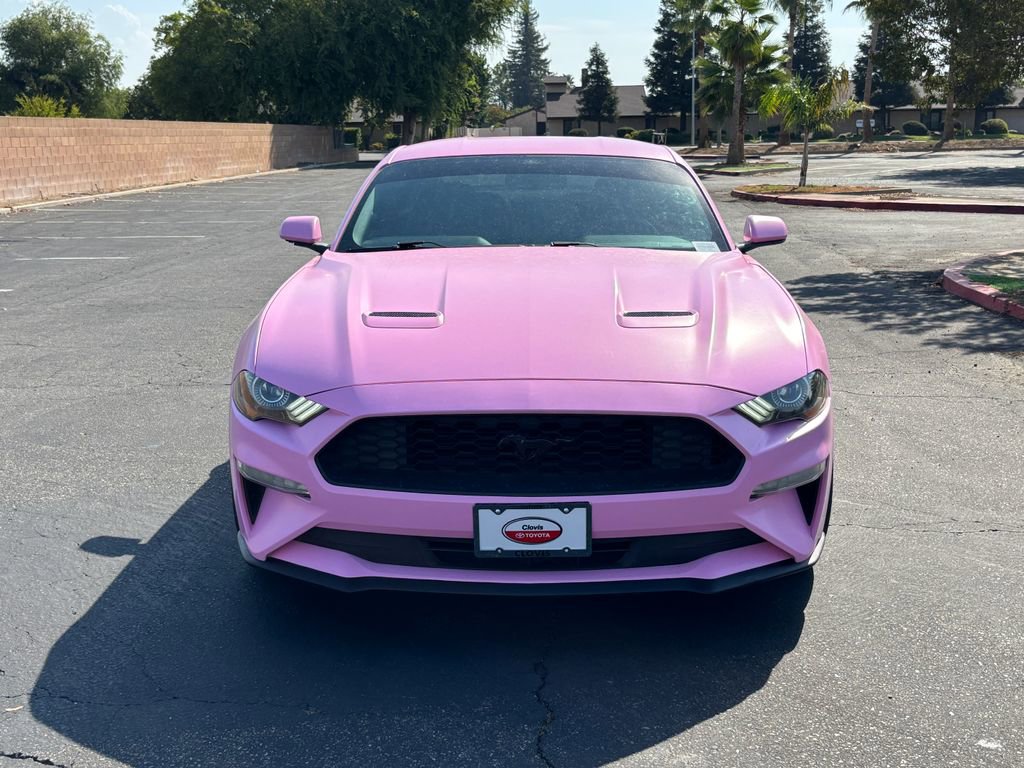 2018 Ford Mustang photo 2