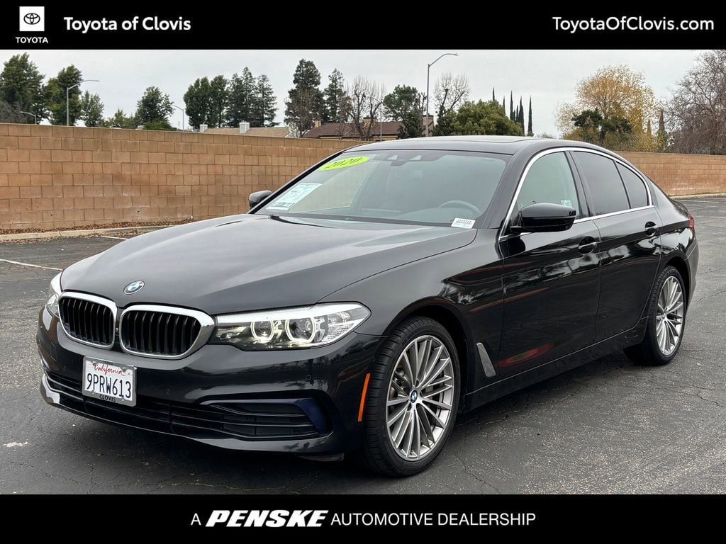 2020 BMW 5 Series 530i's photo