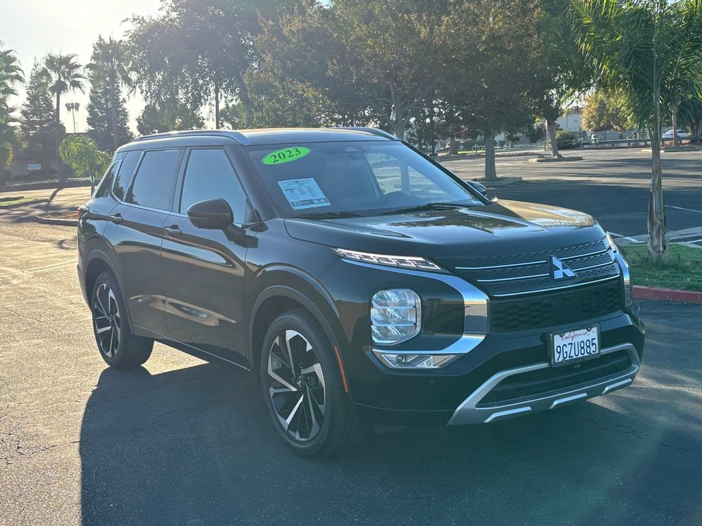 Used 2023 Mitsubishi Outlander SEL SUV