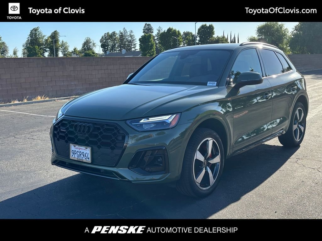 2024 Audi Q5 45 Premium Plus's photo