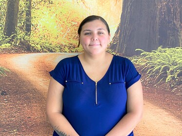 Staff member Jackie Galvan from ID_2d71e0ada36d