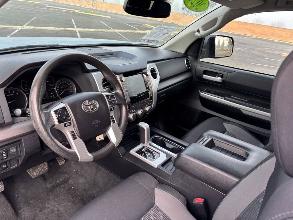 2021 Toyota Tundra SR5 - Photo 10