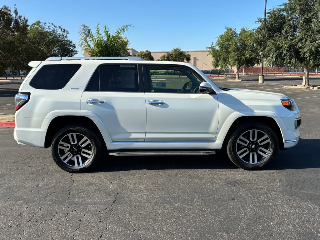 2023 Toyota 4Runner Limited photo 4