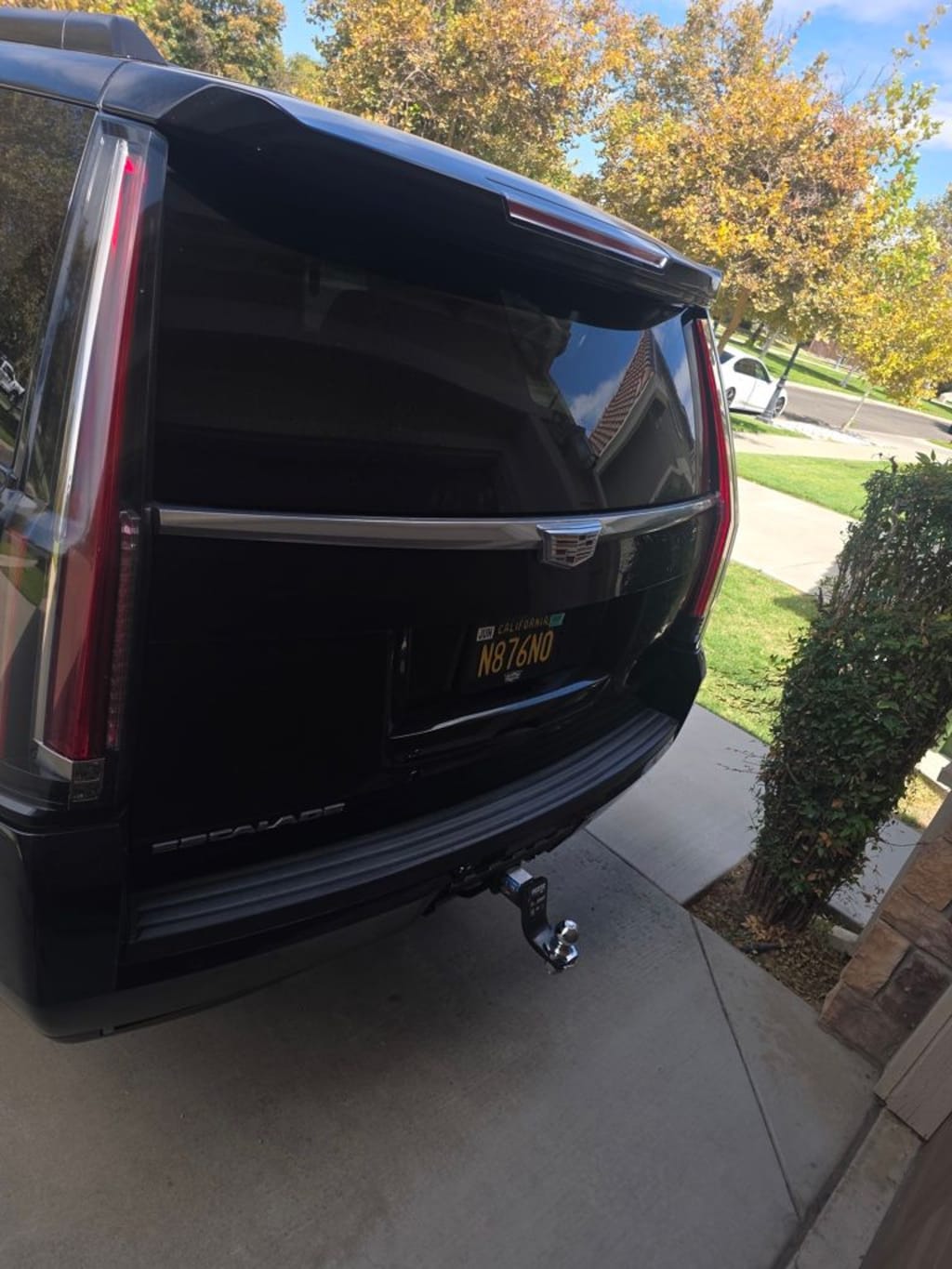 Used 2015 Cadillac Escalade Luxury SUV