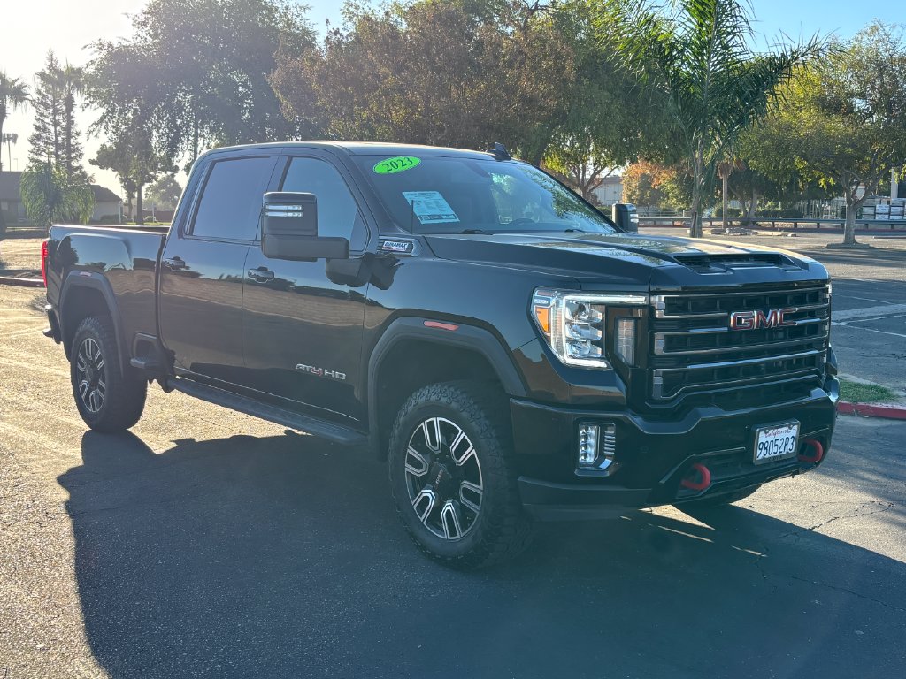 Used 2023 GMC