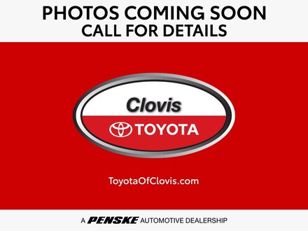 2022 Ram 1500 Classic SLT Truck