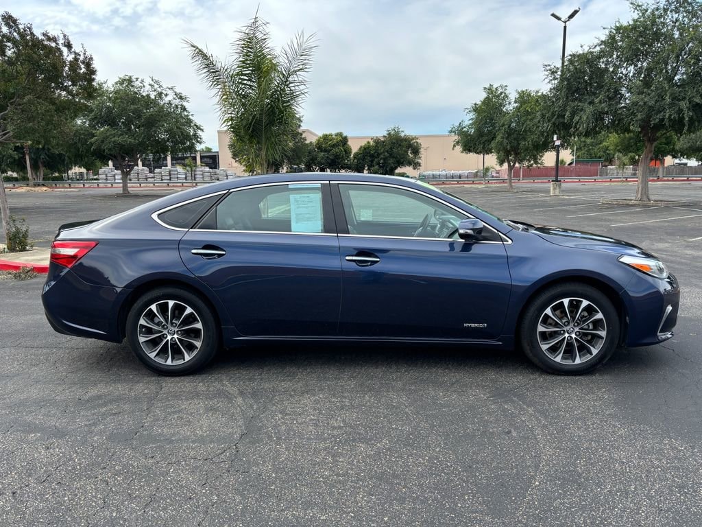 Used 2016 Toyota Avalon Hybrid XLE Premium Sedan