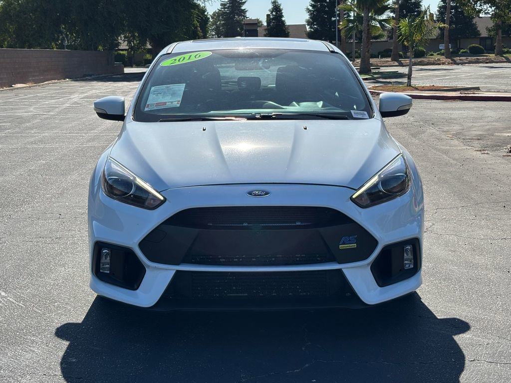 2016 Ford Focus RS photo 2