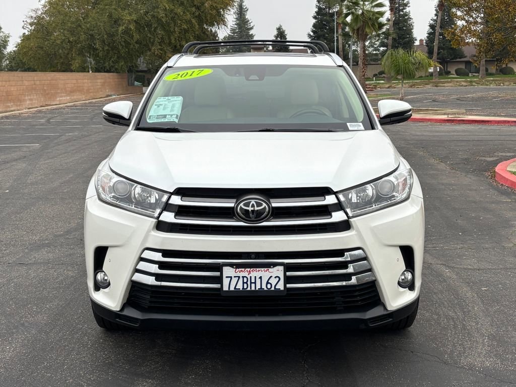 Used 2017 Toyota Highlander Limited Platinum V6 SUV