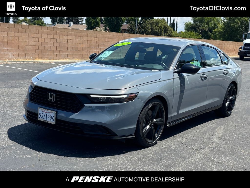 2023 Honda Accord Hybrid Sport-L w/o BSI's photo