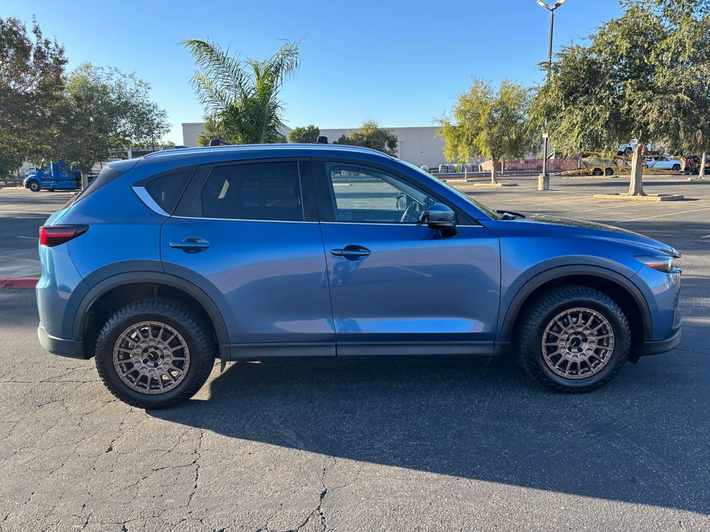 2023 Mazda CX-5 2.5 S Preferred photo 4