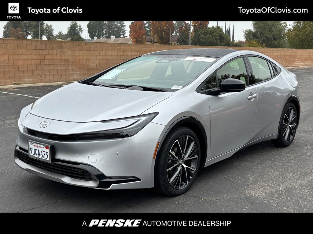 2025 Toyota Prius Hatchback 