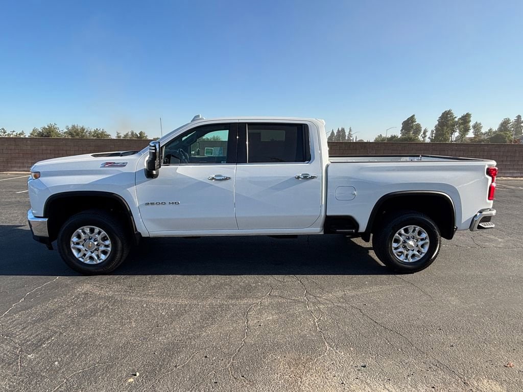 2023 Chevrolet Silverado 2500HD LTZ - Photo 8
