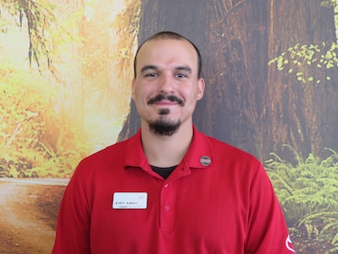 Staff member Jerry Knight from ID_6a40d04d3151