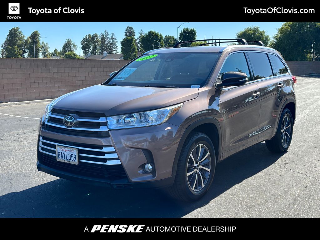 2017 Toyota Highlander SUV 