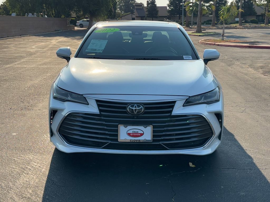 2022 Toyota Avalon Limited photo 2