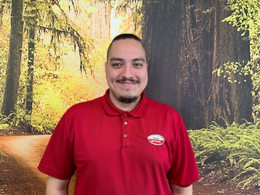 Staff member Adrian Lara from ID_ed4f4eaa17a1