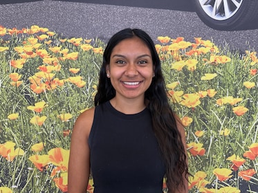 Staff member Gloria Avila from ID_2d71e0ada36d