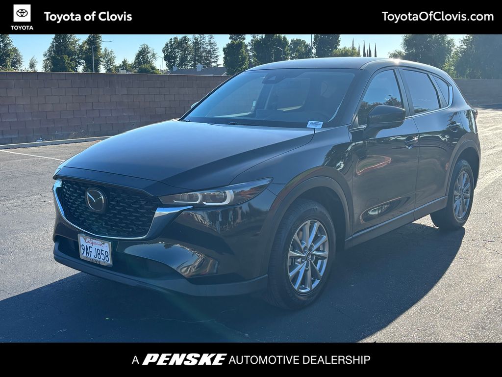 2022 Mazda CX-5 S Select Package Auto AWD's photo