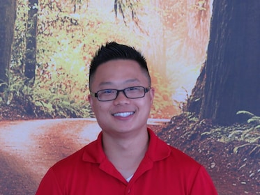 Staff member Billy Vang from ID_ed4f4eaa17a1
