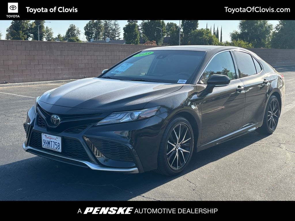 Used 2024 Toyota Camry SE Sedan