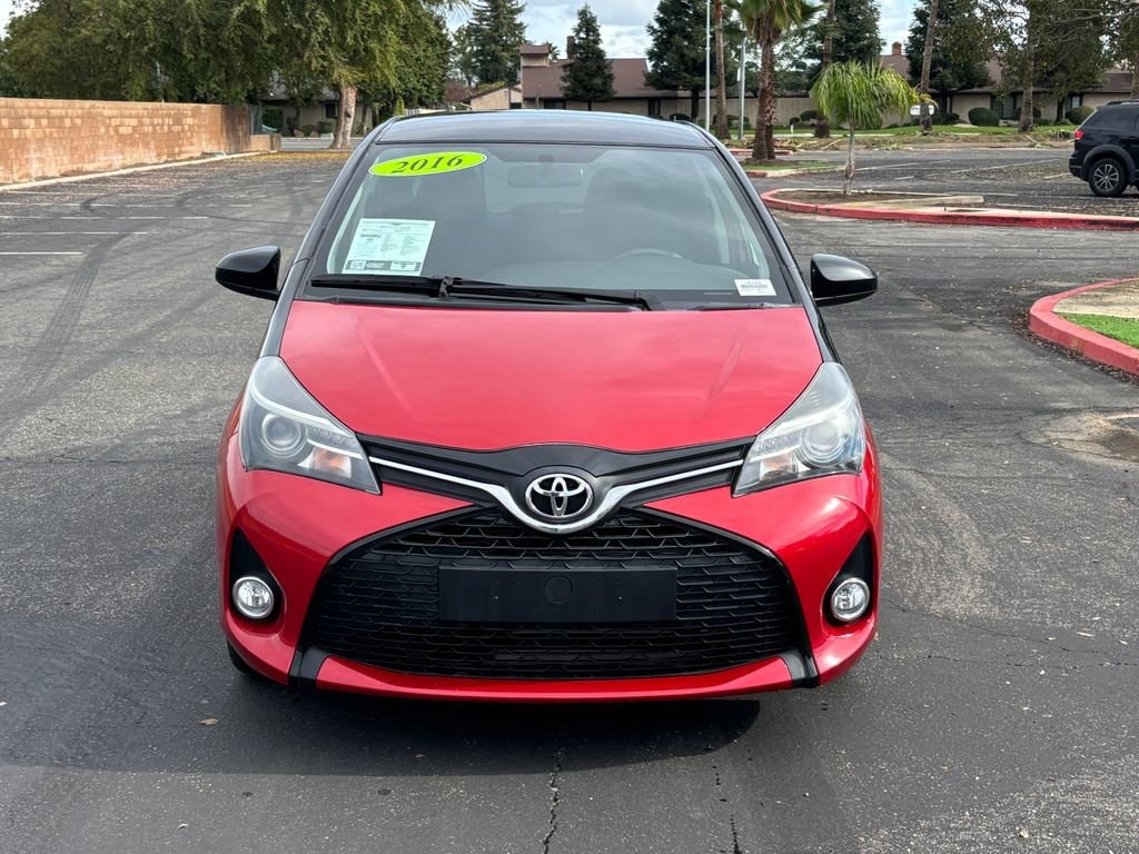 Used 2016 Toyota Yaris 5-Door SE Hatchback