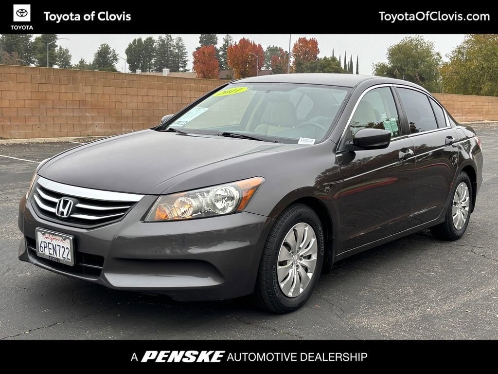 2011 Honda Accord LX's photo