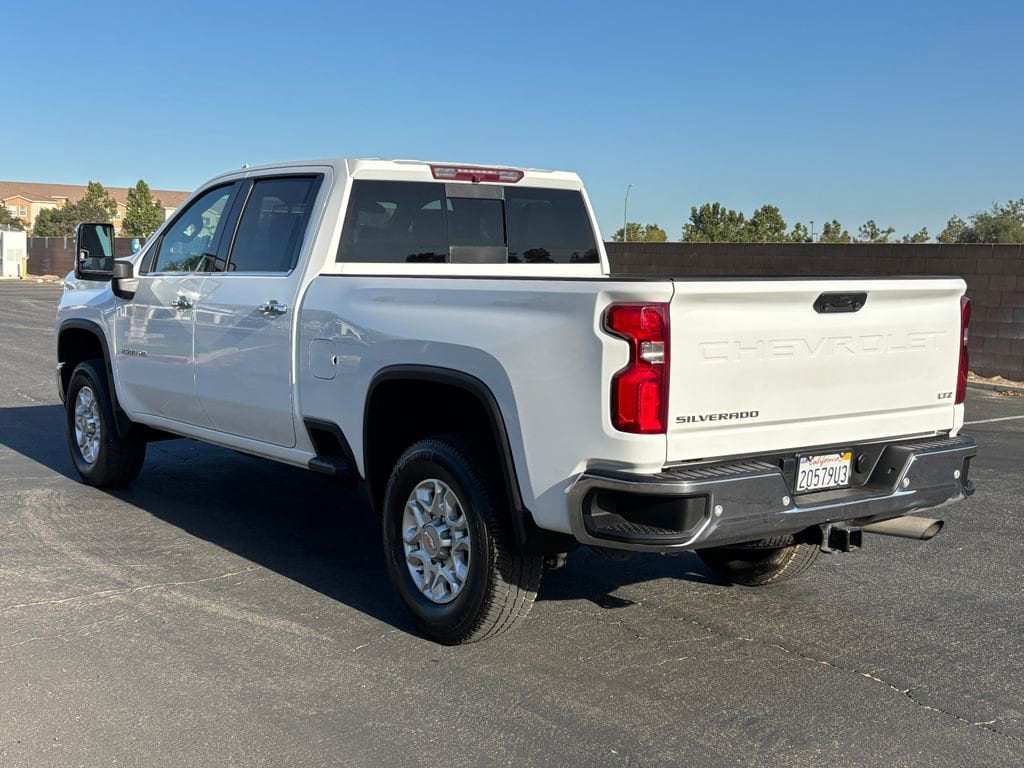 2023 Chevrolet Silverado 2500HD LTZ - Photo 7