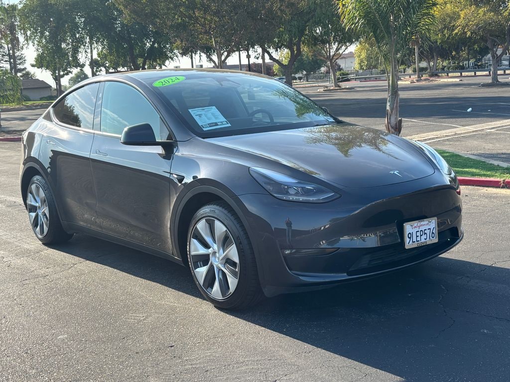 Used 2024 Tesla Model Y Long Range SUV
