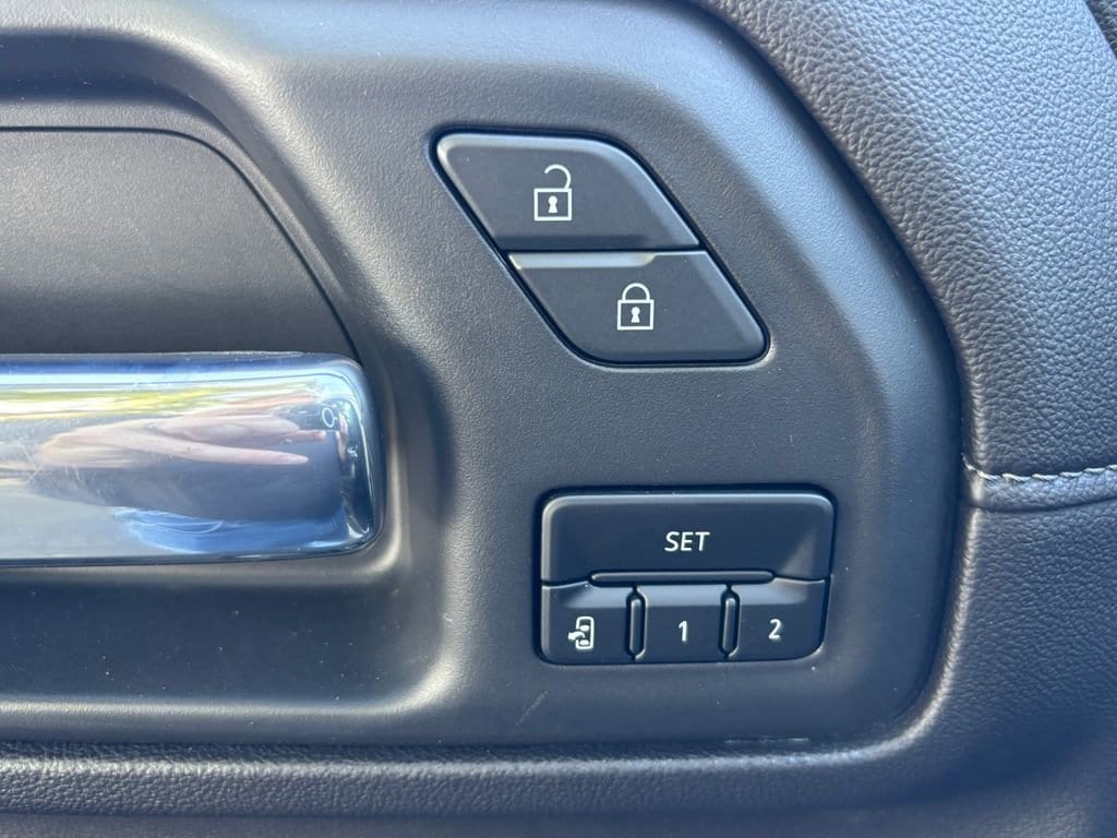 2023 Chevrolet Silverado 2500HD LTZ - Photo 29