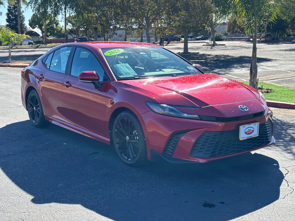 2025 Toyota Camry SE photo 2