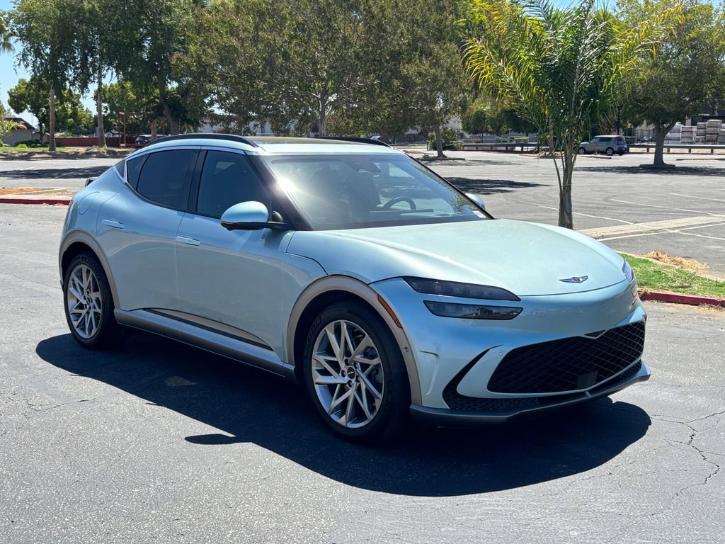 2024 Genesis GV60 AWD Advanced photo 3