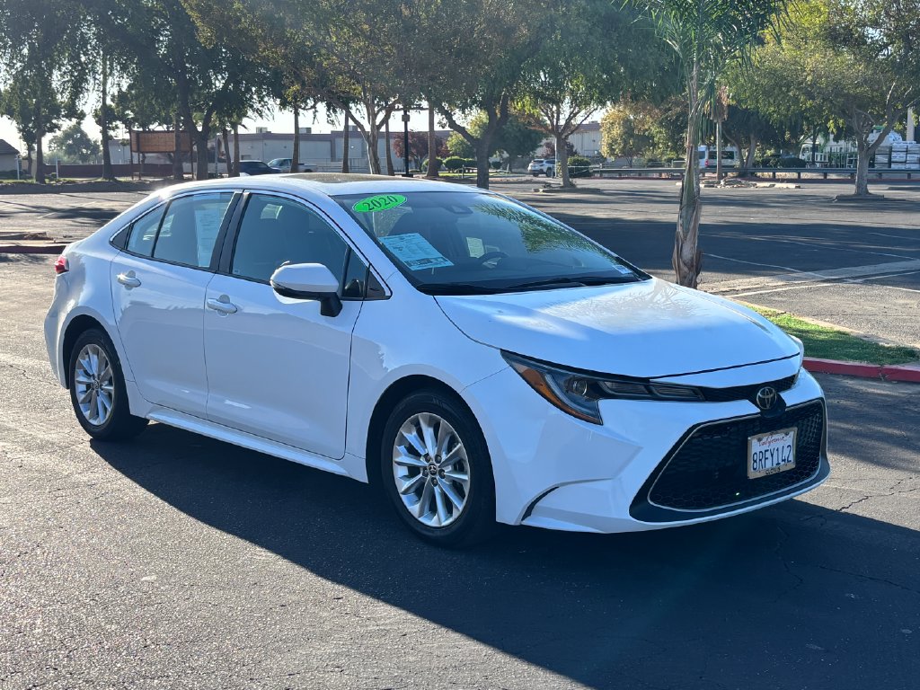 Used 2020 Toyota Corolla XLE Sedan