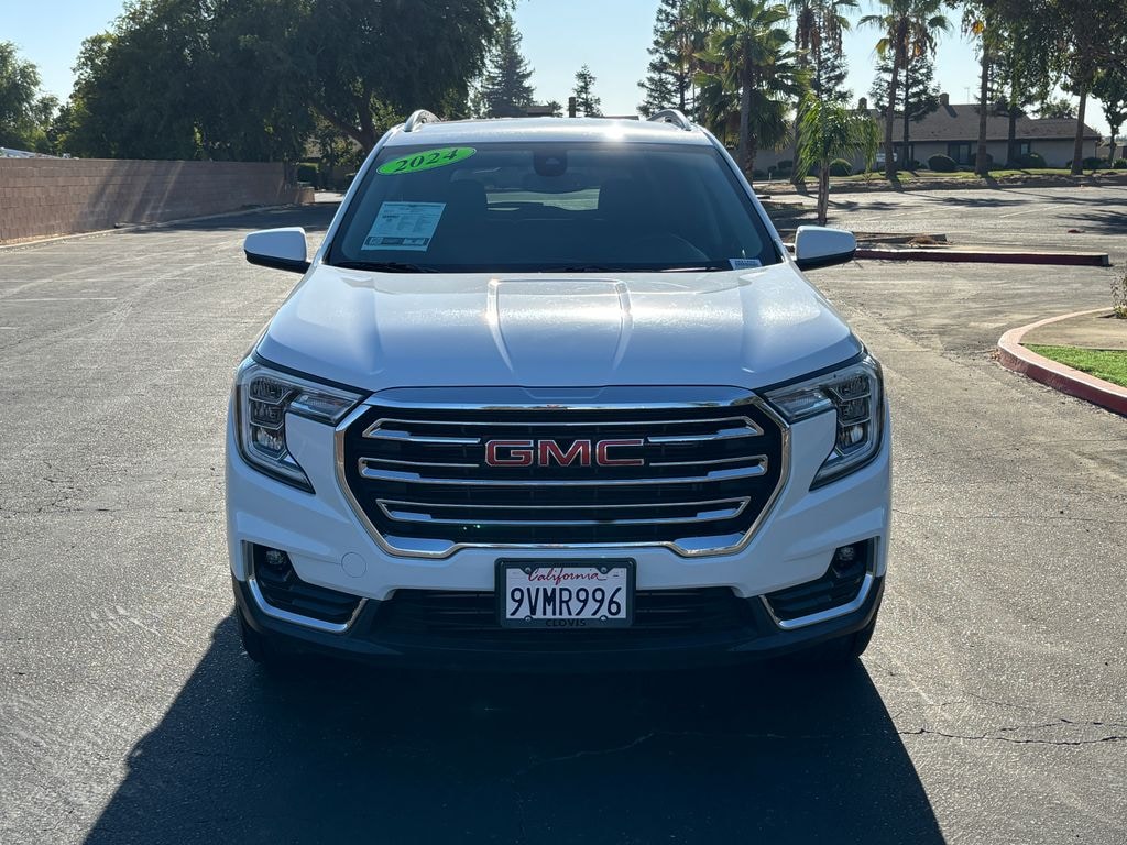 Used 2024 GMC Terrain SLT SUV