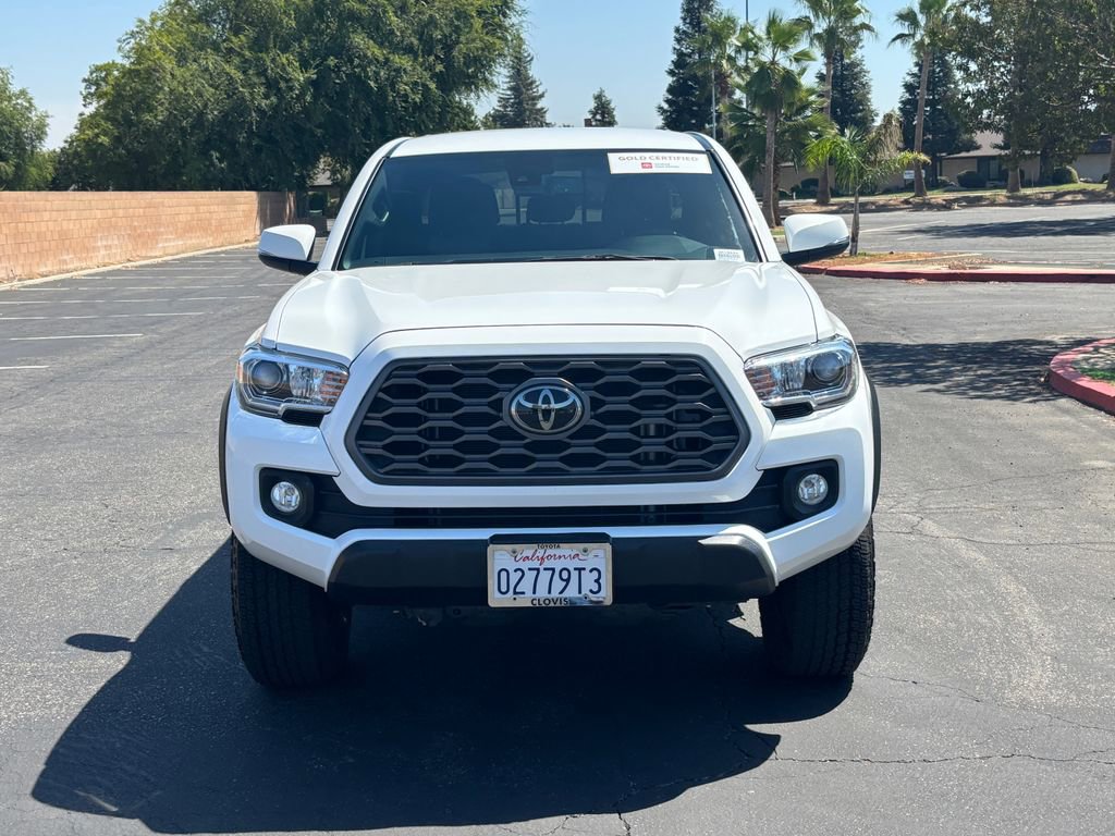 2023 Toyota Tacoma TRD V6 photo 2