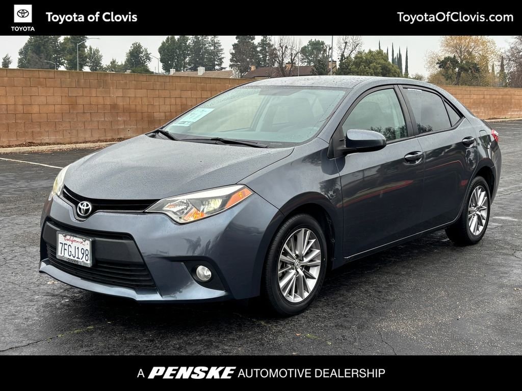 2014 Toyota Corolla LE Plus's photo
