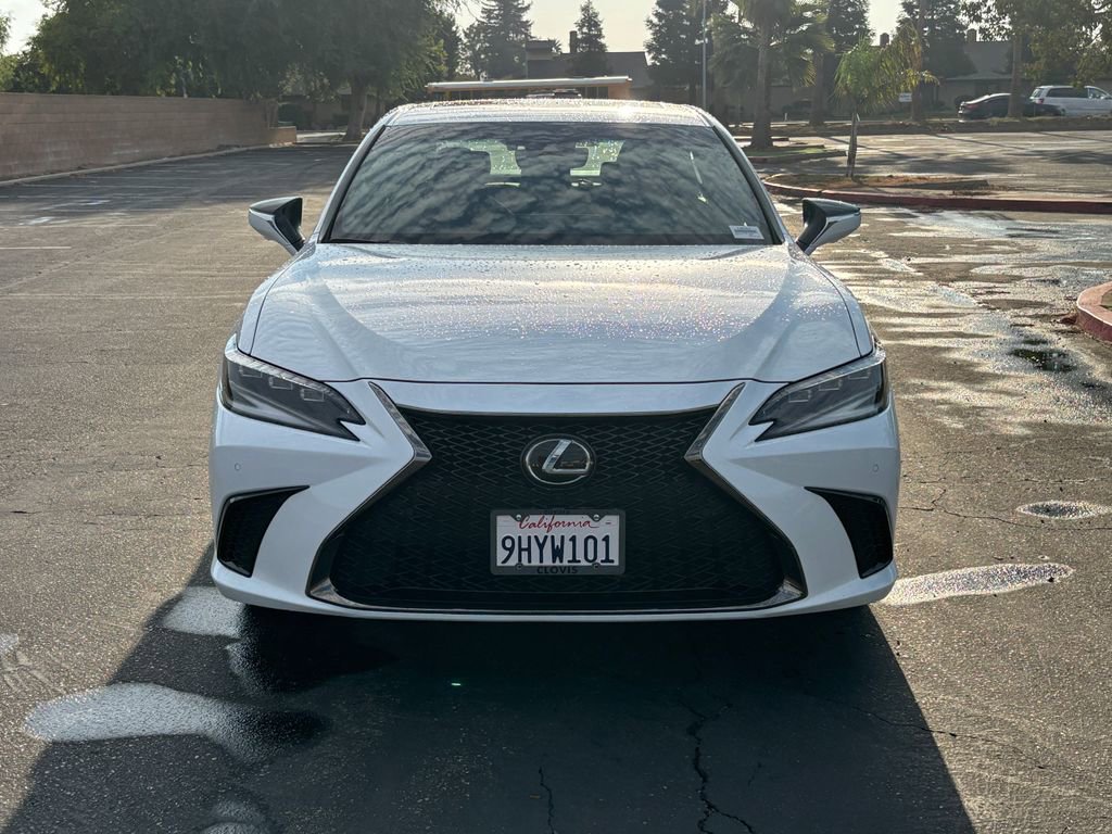 2024 Lexus ES 350 F SPORT Handling photo 2