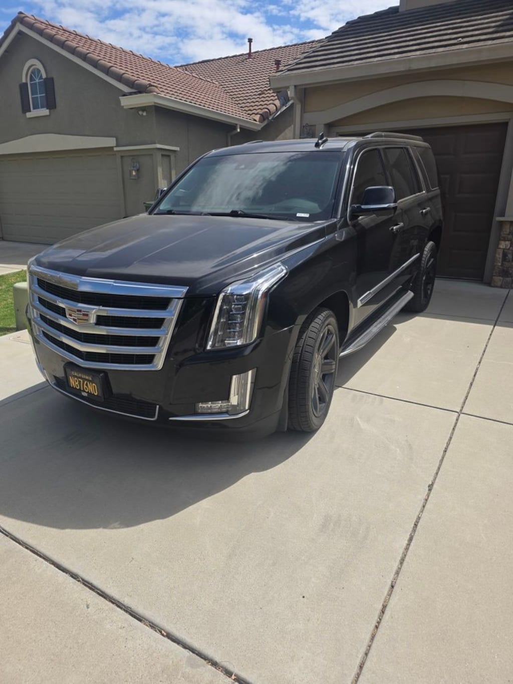 Used 2015 Cadillac Escalade Luxury SUV