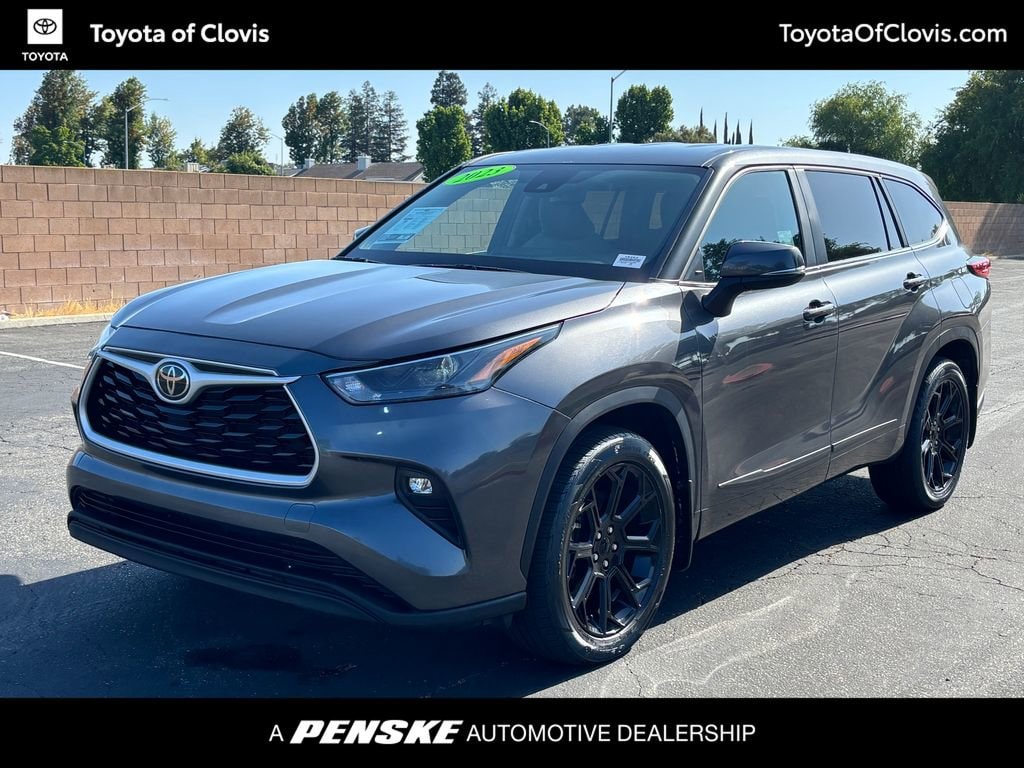 2023 Toyota Highlander SUV 