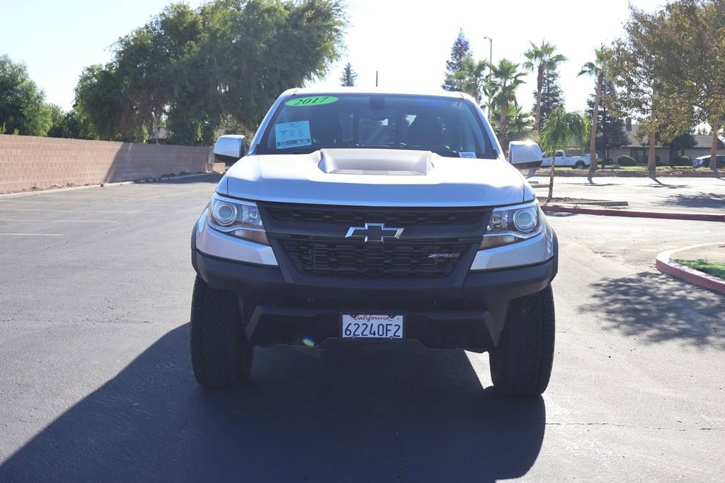 Used 2017 Chevrolet Colorado ZR2 with VIN 1GCGTEEN9H1301346 for sale in Clovis, CA