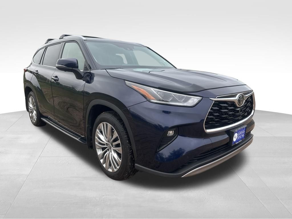 2023 Toyota Highlander Platinum - Photo 9