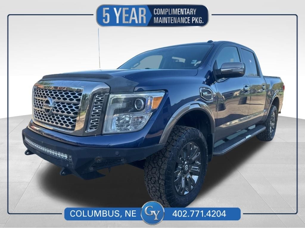 2017 Nissan Titan Platinum Reserve