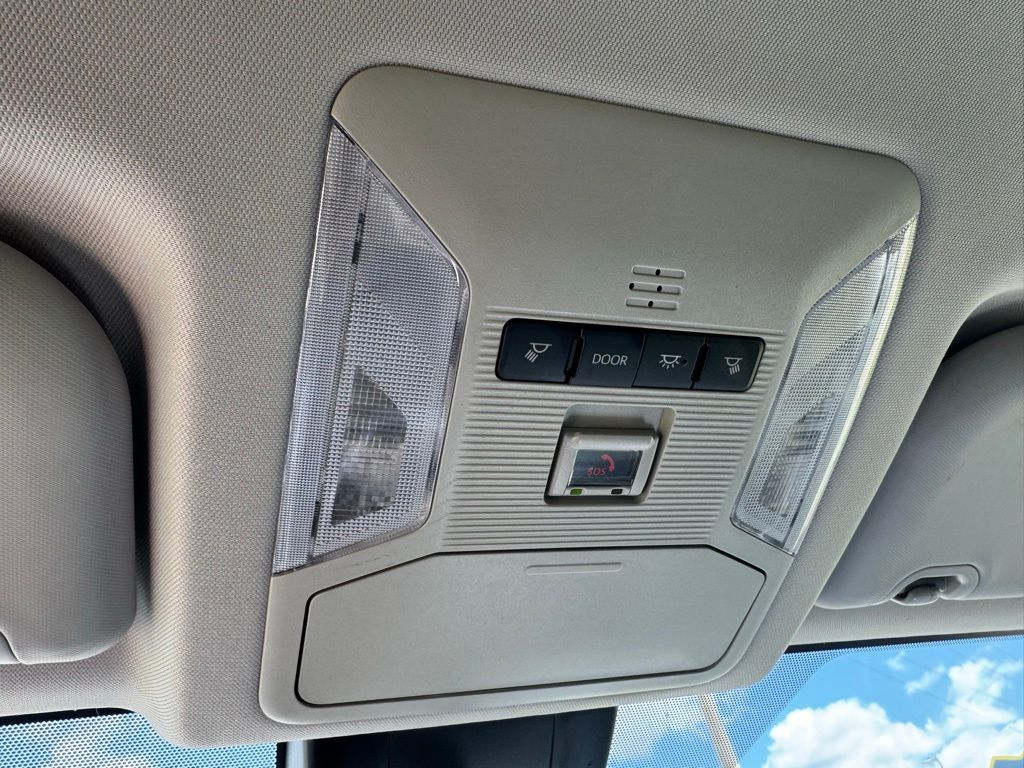 2024 Toyota RAV4 LE - Photo 25