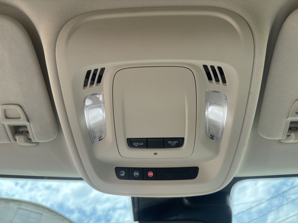 2023 Buick Envision Essence - Photo 22