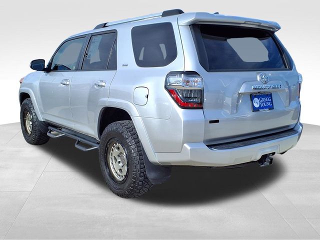 2021 Toyota 4Runner SR5 Premium photo 3