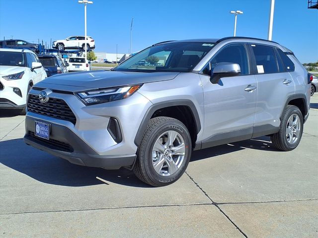 2025 Toyota RAV4 Hybrid SUV 